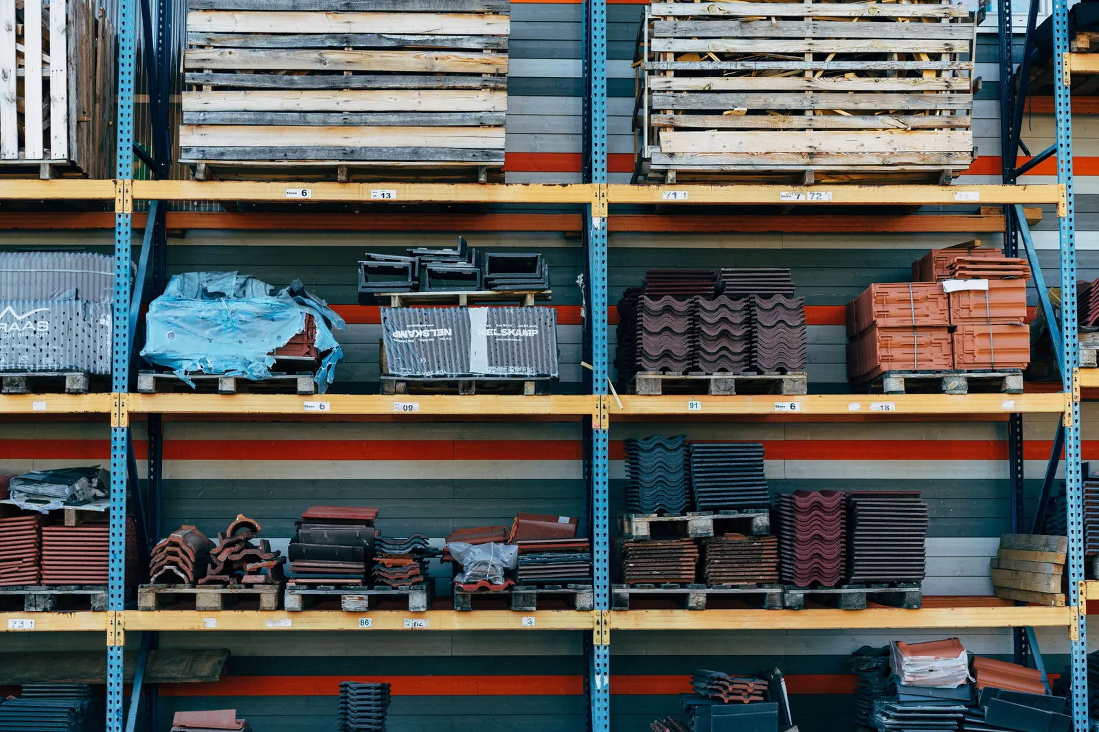 Atendimento em materiais de construção